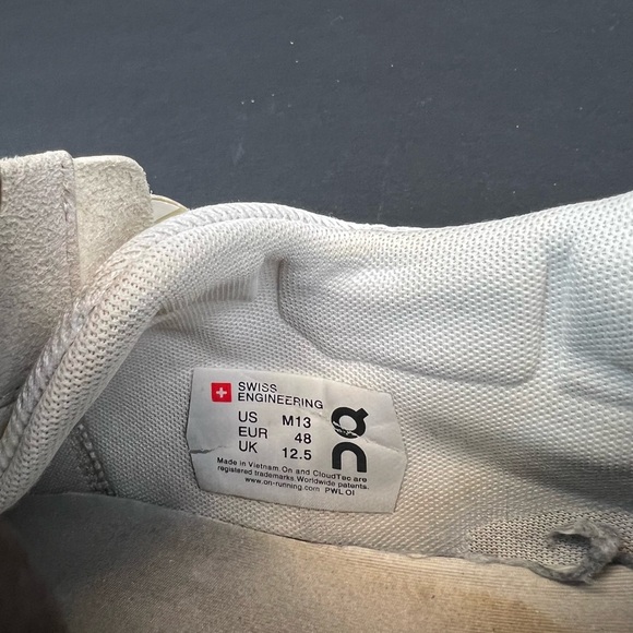 Size 13 - On The Roger Centre Court White Gum - Picture 5 of 10